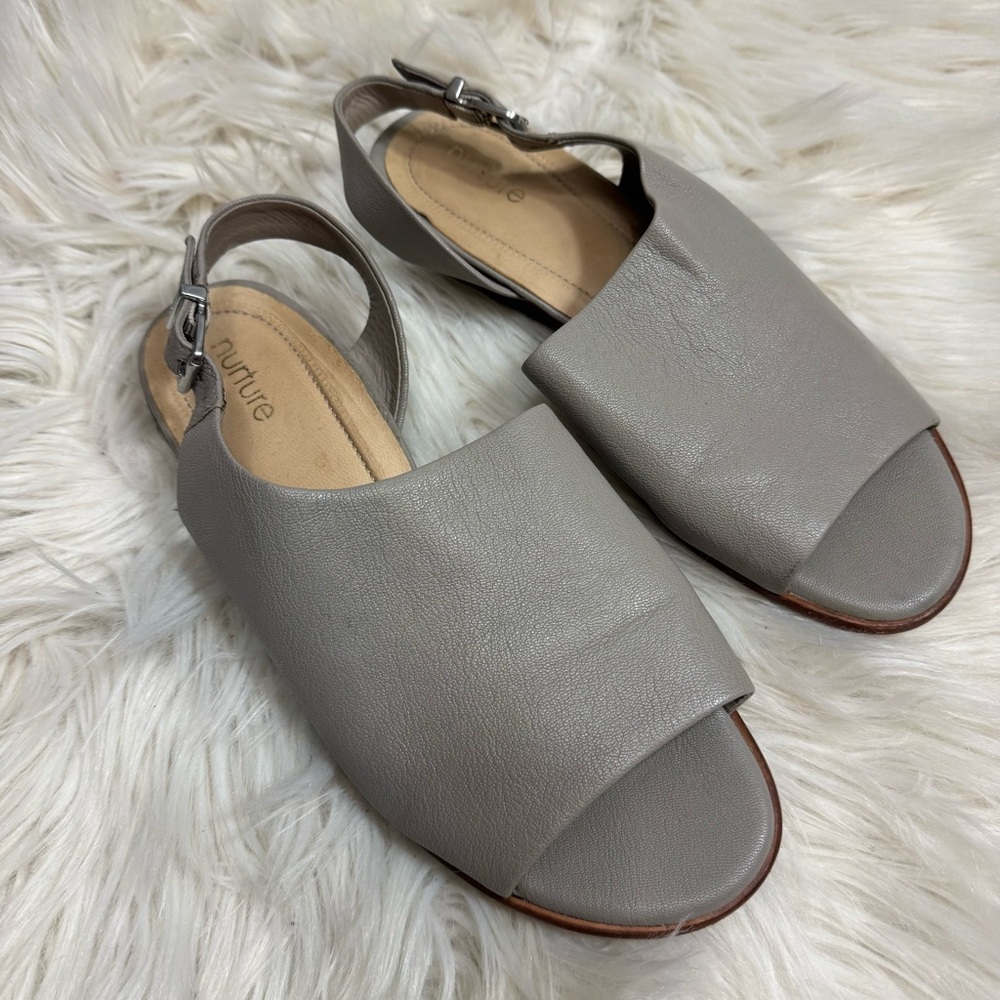Nurture PORRTA Taupe Women's Sandals 8.5
